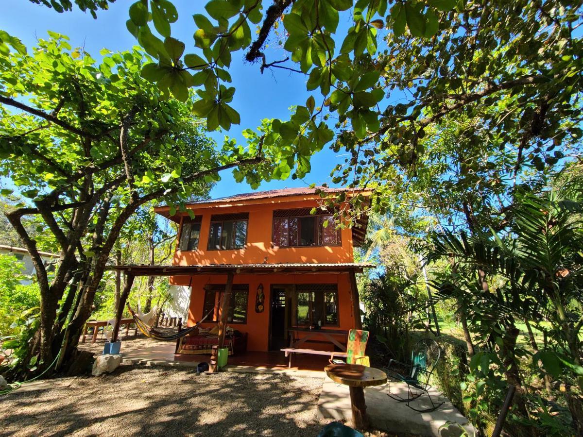 Casa Terra Hostel Sámara Eksteriør billede